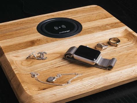 wireless charging valet tray